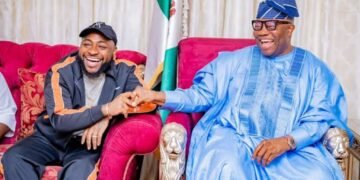 PHOTOS | Don’t Allow Anybody Drag You into Politics — senate president Akpabio urges Davido | METROWATCH