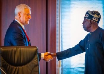 Green Industrial Vision Complementary to Oil&Gas Investment Drive, Tinubu Tells Standard Chartered Bank’s Executives | METROWATCH