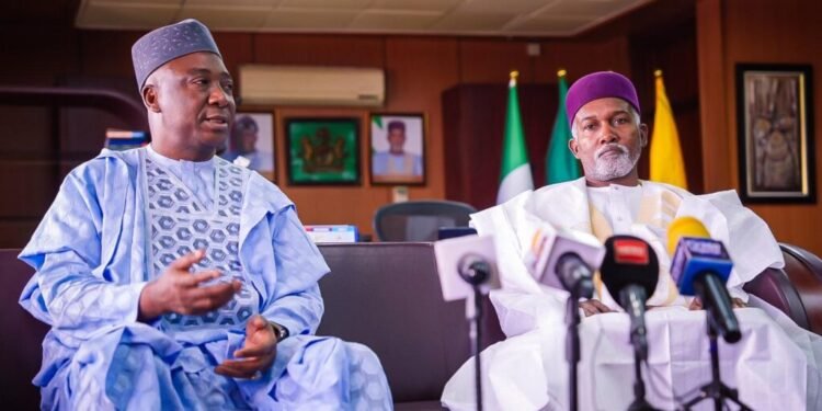 *R-L: Ambassador Yusuf Tuggar, Minister of Foreign Affairs with NFF President Ibrahim Gusau.  (NAN)