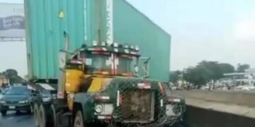 Containerized Truck Crushes Revenue Collector to Death on Lagos-Ibadan Expressway