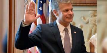 FBI Director Announces Resignation Before Trump’s Take Over