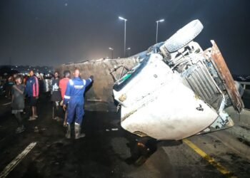 1 Dead in Multiple Truck Accident on Kara Bridge in Lagos