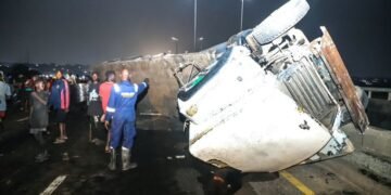 1 Dead in Multiple Truck Accident on Kara Bridge in Lagos