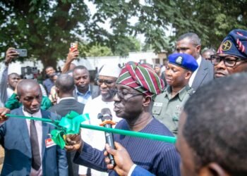 Okpebholo Inaugurates Waste Management Equipment