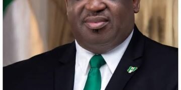 Plateau Governor Sacks 5 Commissioners