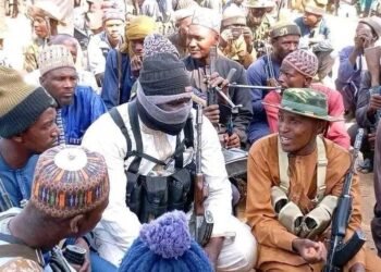 Notorious Bandit Leaders Surrender to Nigerian Army In Katsina 