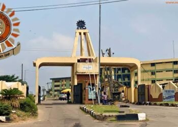 10 Poly Ibad Students Hospitalised after Inhaling Poisonous Gas