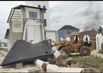 Akeredolu’s Widow Cries Out After Governor Aiyedatiwa Demolished Owo Massacre Memorial