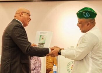 Akwa Ibom Commissioner Resigns over Gov Eno’s Defection to APC