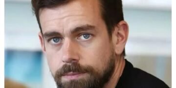 Former Twitter CEO Dorsey Announces Internet-Free Social Network