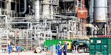 Again, Dangote Refinery Reduces Fuel Price