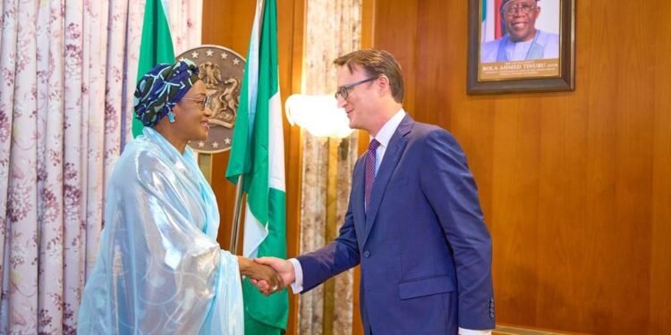 British High Commissioner to Nigeria, Richard Montgomery (r) being received by Nigerian First Lady Oluremi Tinubu (l) when the former visited the latter in Abuja...August 28, 2025