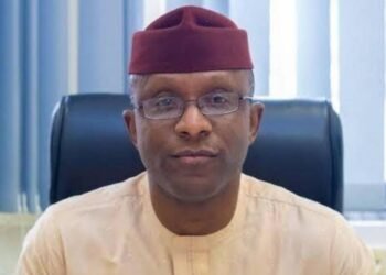 Laolu Akande Slams Nigerian Govt for Honouring Kwam 1 after He Broke the Law