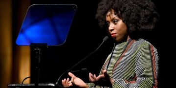 Glo-Sponsored CNN African Voices Changemakers celebrates star author, Chimamanda Adichie