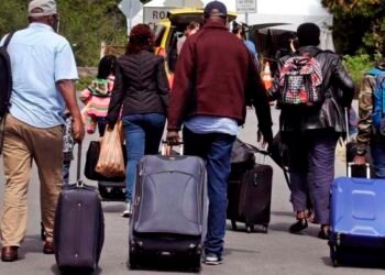 Nigerians, Others Deported By US to Ghana Sue Over Detention