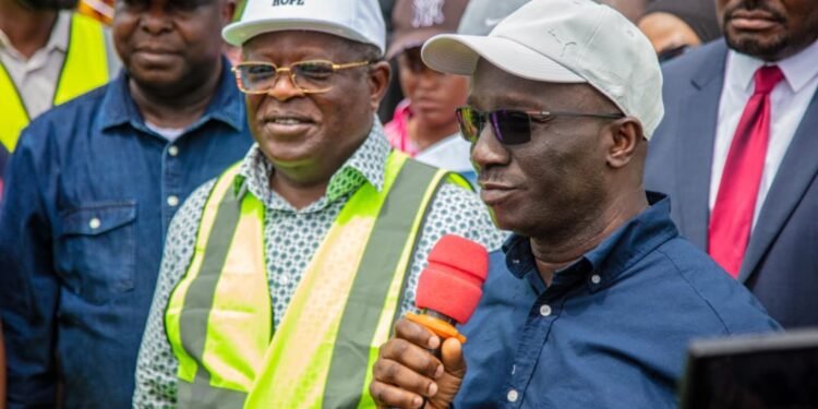 *Front row: Dave Umahi (l) and Gov Monday Okpebholo (r)