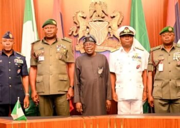 Tinubu Meets Newly Appointed Service Chiefs