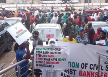 Alleged Fraudulent Acts: NGO Protests at CBN, Submits Petition against Sterling Bank