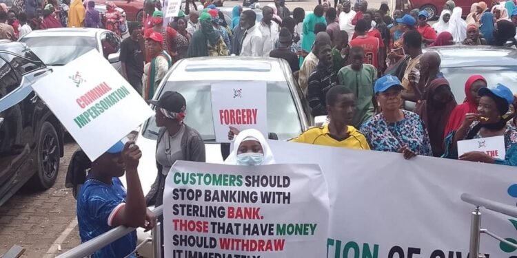 *The protesters at the CBN offices in Abuja, October 8, 2025.
