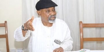 1 De@d, Policeman, Others Injured As Gunmen Attack Chris Ngige’s Convoy in Anambra
