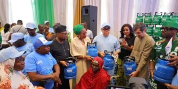 Wike Gifts 5,000 FCT Households Free Cooking Gas with 6 Months Refill Package