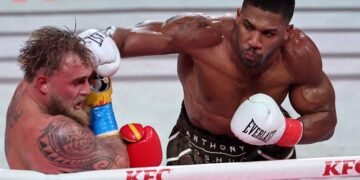 Anthony Joshua Knocks Out Jake Paul in Round 6 of Miami Heavyweight Showdown