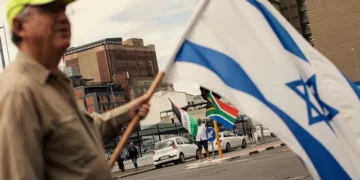 South Africa, Israel Expel Each Other’s Envoys in Diplomatic Row