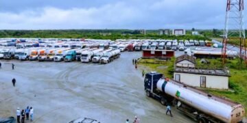 Nigerian Depot Owners Increase Petrol Price Over Dangote Refinery Planned Shutdown