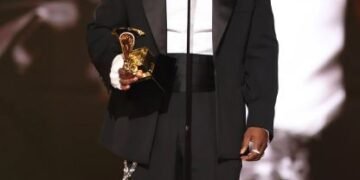 Kendrick Lamar Overtakes Jay-Z as Most-Awarded Rapper in Grammys History