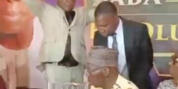 Charly Boy Seen Carrying Huge Box on His Head to Gift Obasanjo at His 89th Birthday Party (Video)