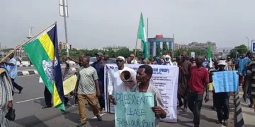 Retired Police Officers Protest Over Pension Scheme