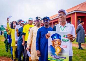 Gov Okpebholo Lauds Turnout at APC Presidential Primaries in Edo  