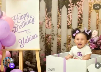 Toke Makinwa Unveils Daughter Yakira’s Face on First Birthday