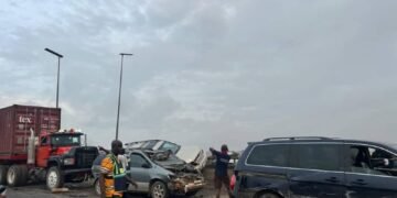 Container Truck Loses Control, Crashes into 6 Vehicles on Kara Bridge in Lagos