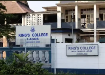 Police Take over King’s College Premises
