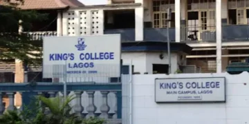 Police Take over King’s College Premises
