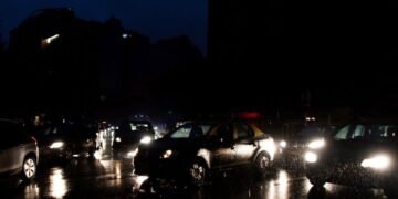 Abuja Residents Lament Prolonged Blackout, Landlords Plan Protest 
